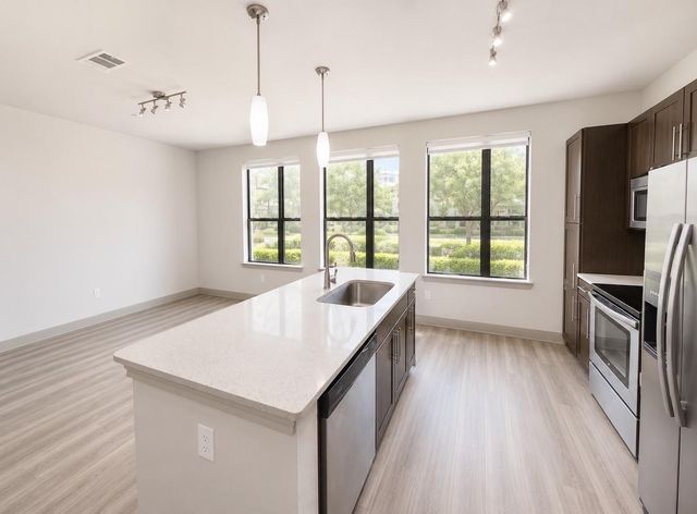 3788 Richmond Avenue 1433, Houston, TX 77046