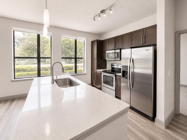 3788 Richmond Avenue 1433, Houston, TX 77046