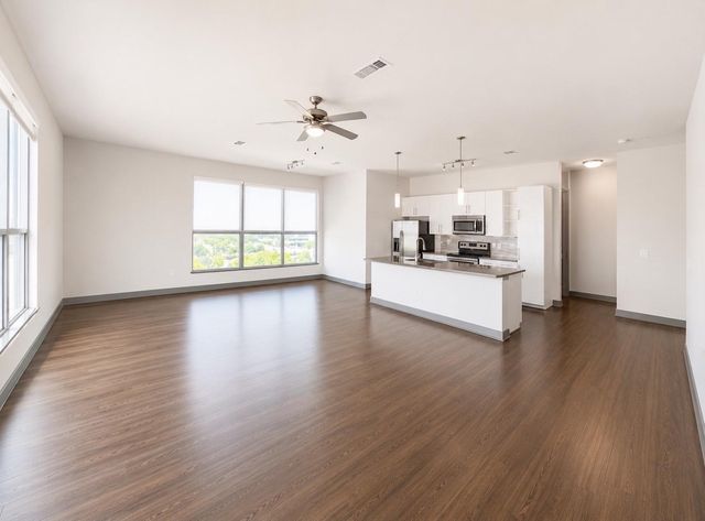 3788 Richmond Avenue 1433, Houston, TX 77046