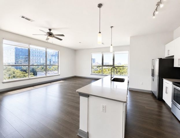 3788 Richmond Avenue 1433, Houston, TX 77046