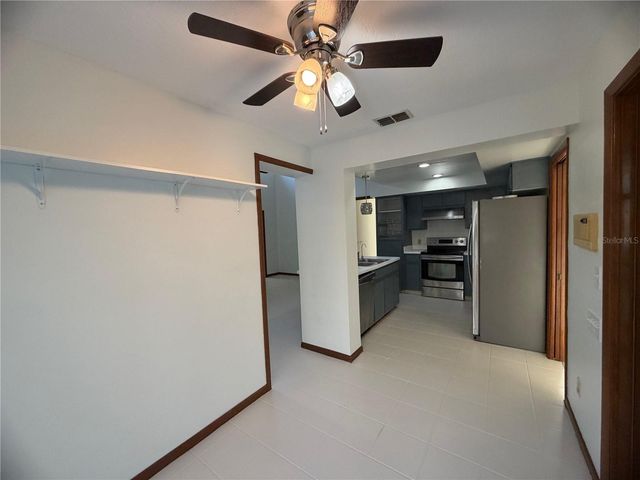 7255 18TH STREET NE, St Petersburg, FL 33702