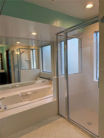 7255 18TH STREET NE, St Petersburg, FL 33702