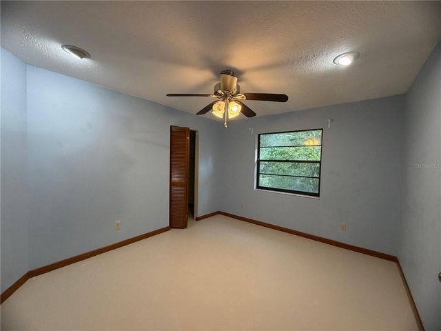 7255 18TH STREET NE, St Petersburg, FL 33702