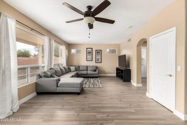 18601 N 16TH Place, Phoenix, AZ 85024