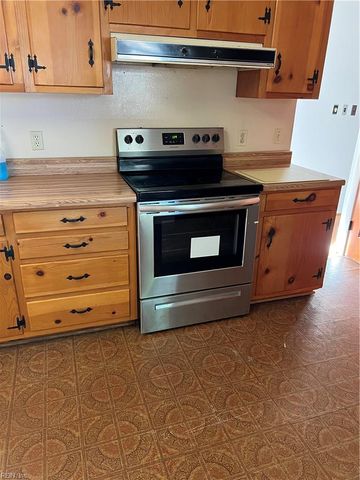 3002 Butternut DR, Hampton, VA 23666