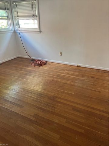 3002 Butternut DR, Hampton, VA 23666