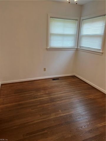 3002 Butternut DR, Hampton, VA 23666