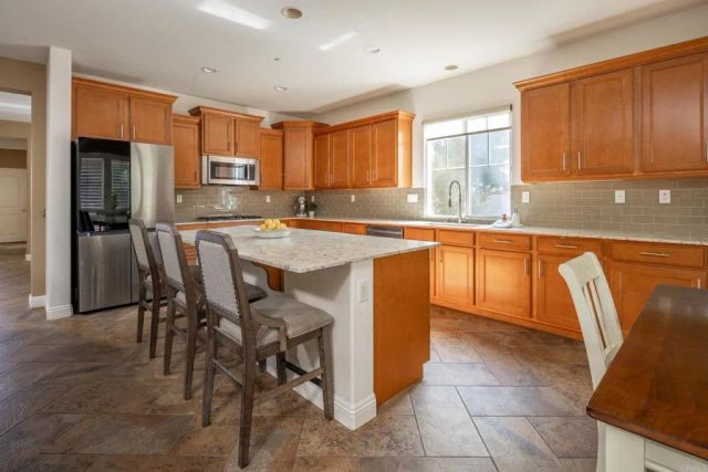 1247 Bellingham Drive, Oceanside, CA 92057