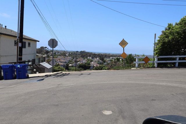 2328 LUCERNE DRIVE, San Diego, CA 92106