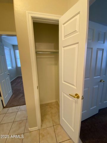 2545 W WARREN Drive, Anthem, AZ 85086