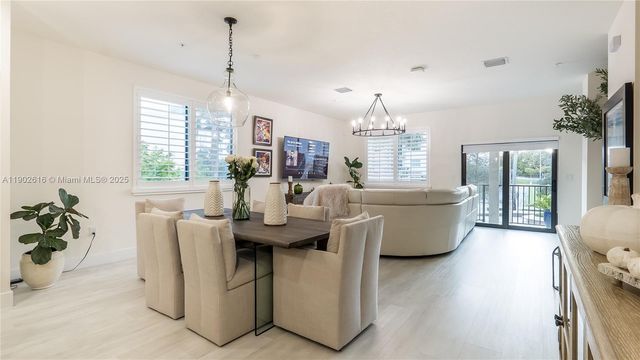 4741 NW 85th Ave, Doral, FL 33166