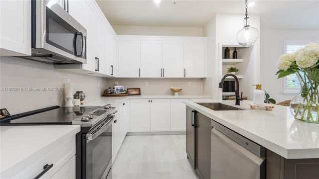 4741 NW 85th Ave, Doral, FL 33166