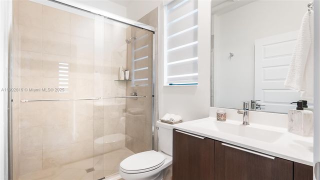 4741 NW 85th Ave, Doral, FL 33166