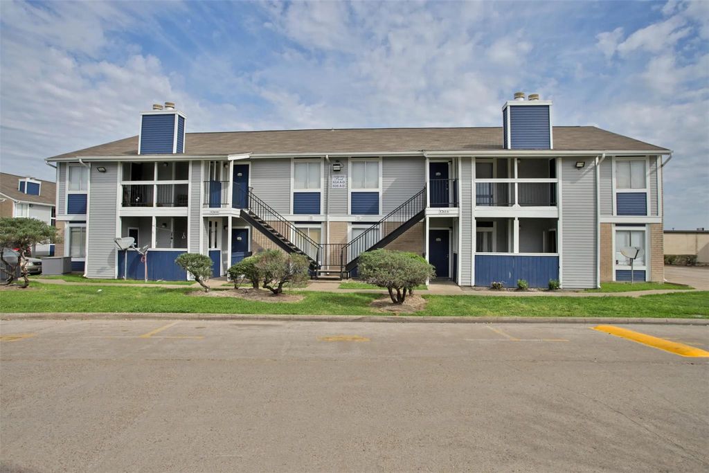 2700 S Dairy Ashford Road 619A, Houston, TX 77082