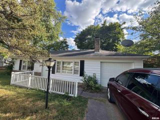 2214 W ARROWHEAD Lane, Peoria, IL 61604