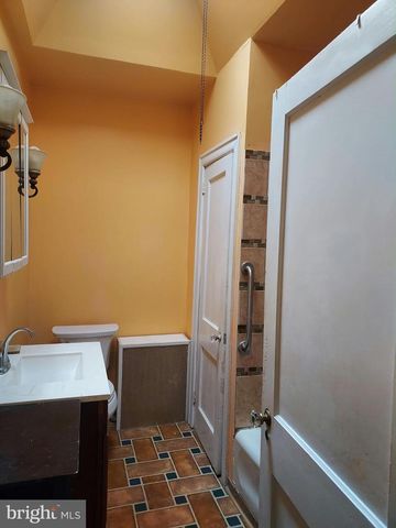 5316 N SYDENHAM ST, Philadelphia, PA 19141