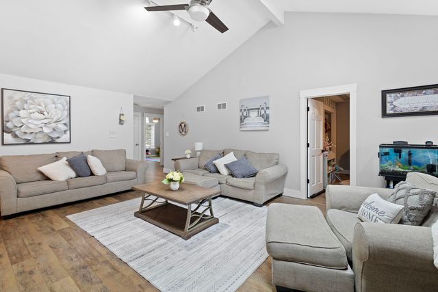 18049 Brittany Lane, Lansing, IL 60438