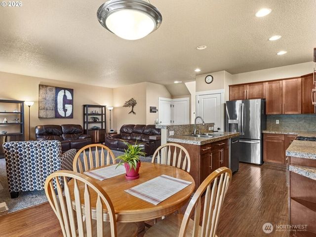 2746 NW Kent Street, Camas, WA 98607