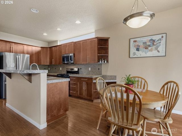 2746 NW Kent Street, Camas, WA 98607