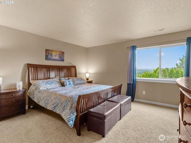 2746 NW Kent Street, Camas, WA 98607