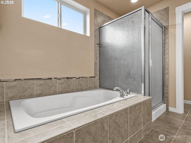 2746 NW Kent Street, Camas, WA 98607