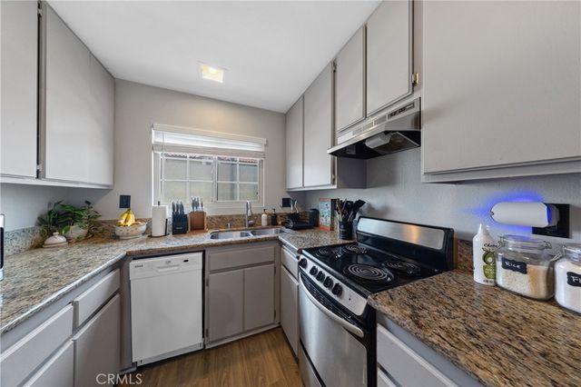 23345 La Crescenta, Mission Viejo, CA 92691