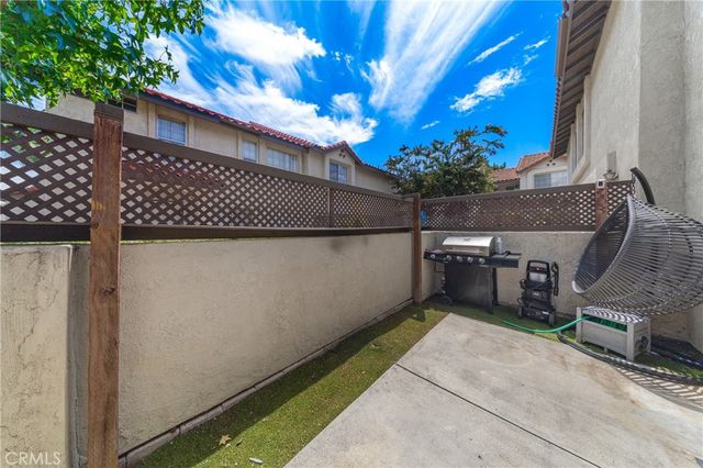 23345 La Crescenta, Mission Viejo, CA 92691