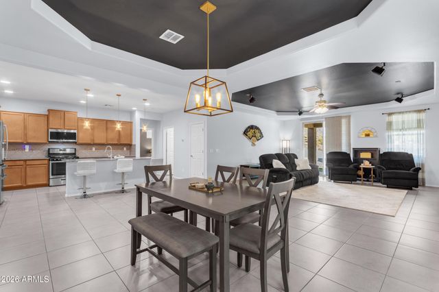 7913 S 41ST Drive, Laveen, AZ 85339