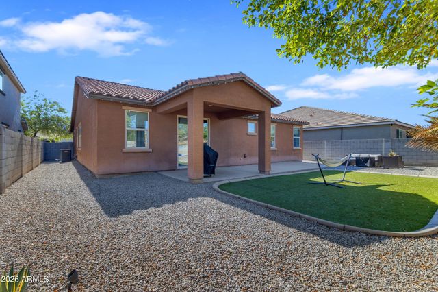 7913 S 41ST Drive, Laveen, AZ 85339