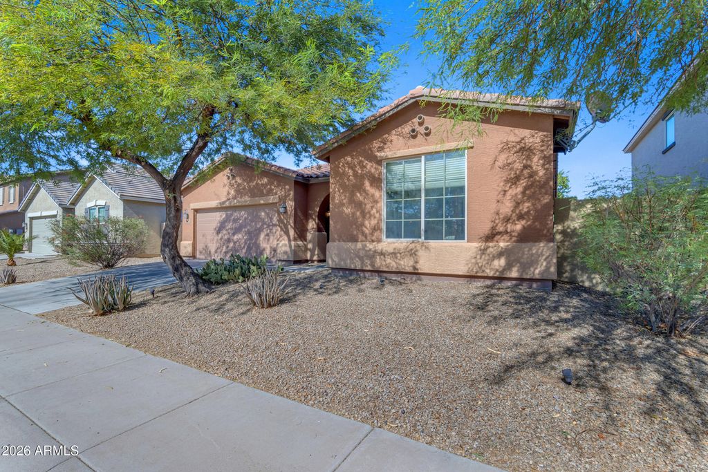 7913 S 41ST Drive, Laveen, AZ 85339