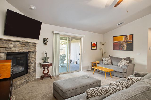 1820 SW I Street, Grants Pass, OR 97526