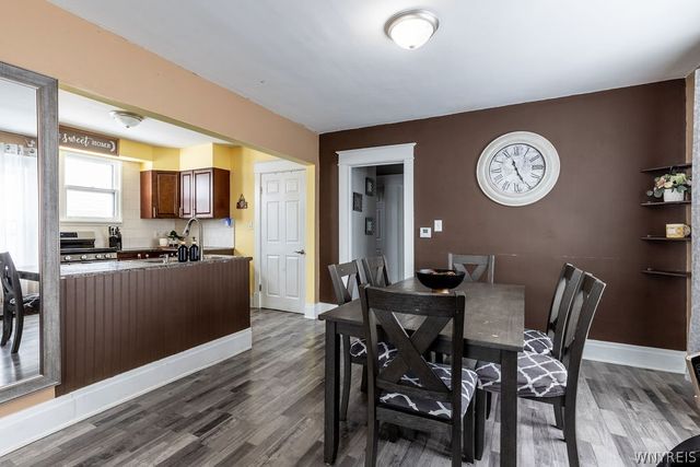 502 West Hazeltine Avenue, Tonawanda, NY 14217