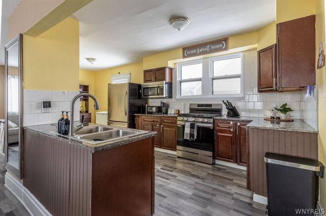 502 West Hazeltine Avenue, Tonawanda, NY 14217