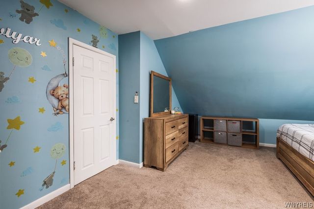 502 West Hazeltine Avenue, Tonawanda, NY 14217