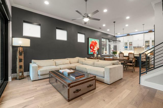 3500 Harmon Ave 7, Austin, TX 78705