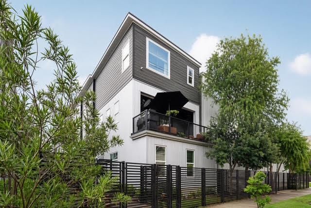 3500 Harmon Ave 7, Austin, TX 78705