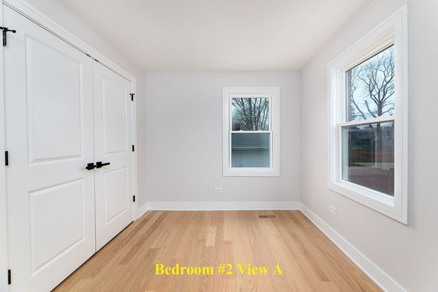 8110 Lockwood Avenue, Burbank, IL 60459