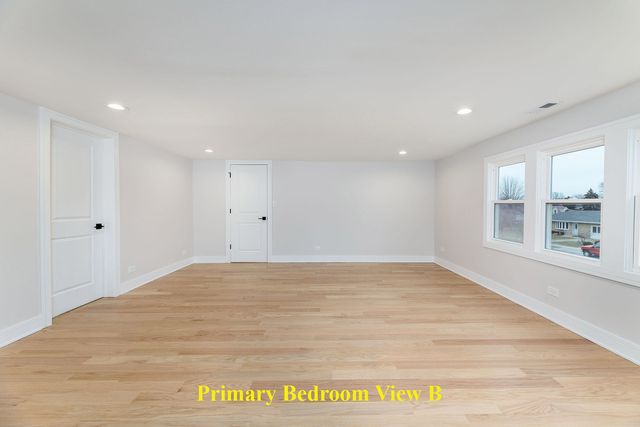 8110 Lockwood Avenue, Burbank, IL 60459