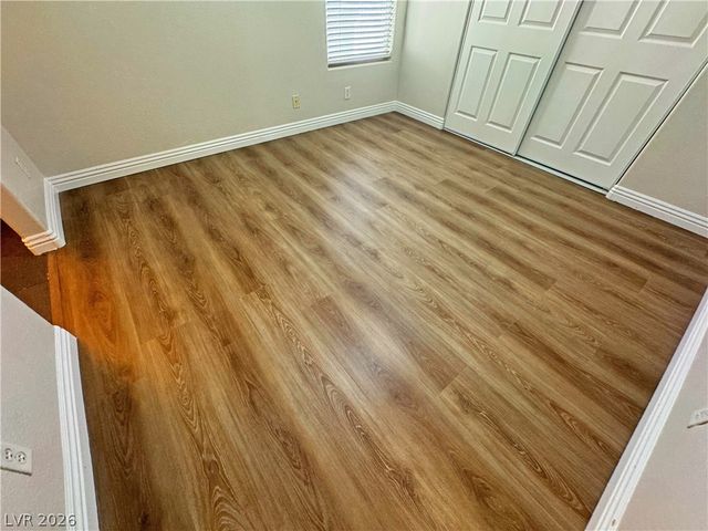 9947 Fragile Fields Street, Las Vegas, NV 89183