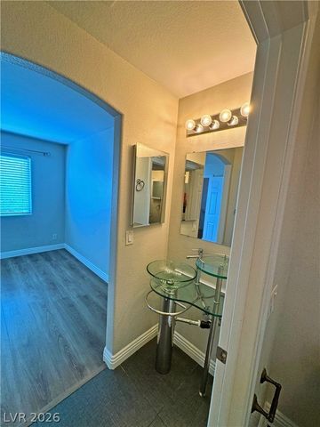 9947 Fragile Fields Street, Las Vegas, NV 89183