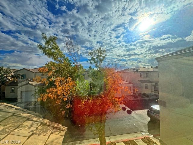 9947 Fragile Fields Street, Las Vegas, NV 89183