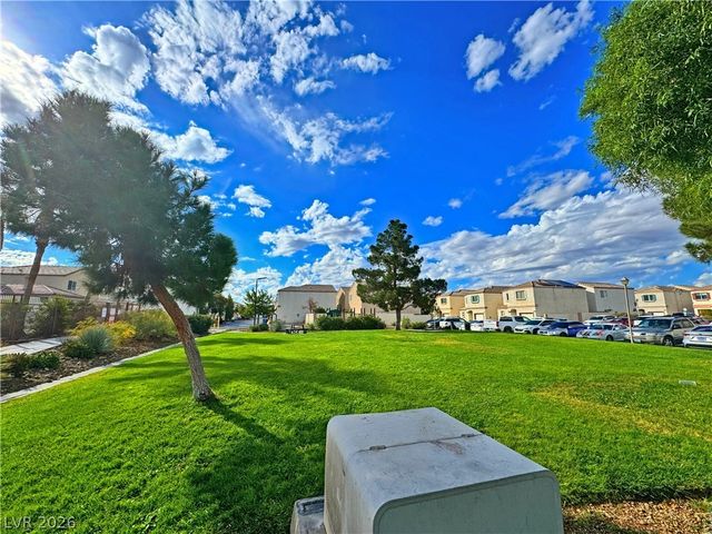 9947 Fragile Fields Street, Las Vegas, NV 89183