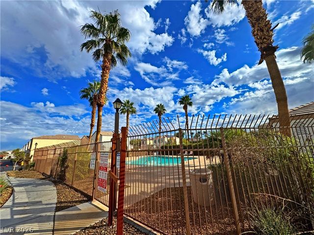 9947 Fragile Fields Street, Las Vegas, NV 89183