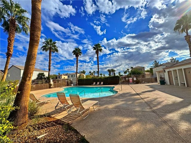 9947 Fragile Fields Street, Las Vegas, NV 89183