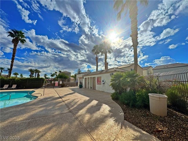 9947 Fragile Fields Street, Las Vegas, NV 89183