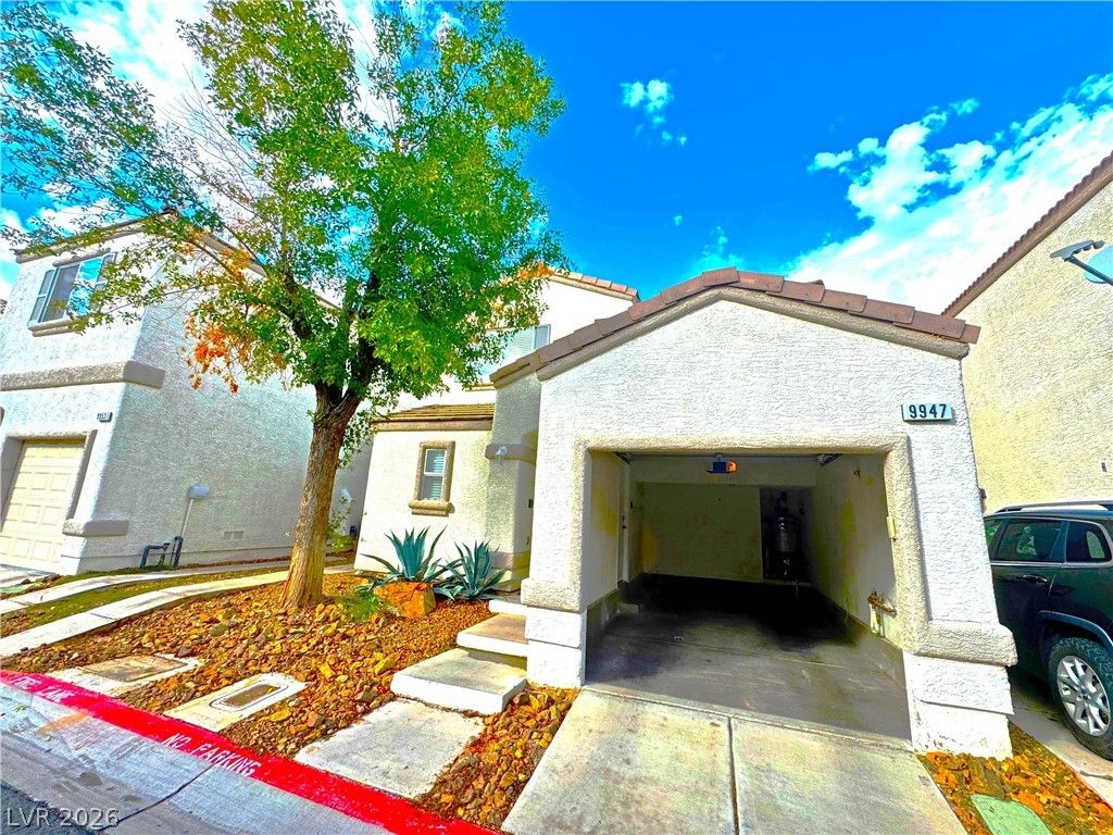 9947 Fragile Fields Street, Las Vegas, NV 89183