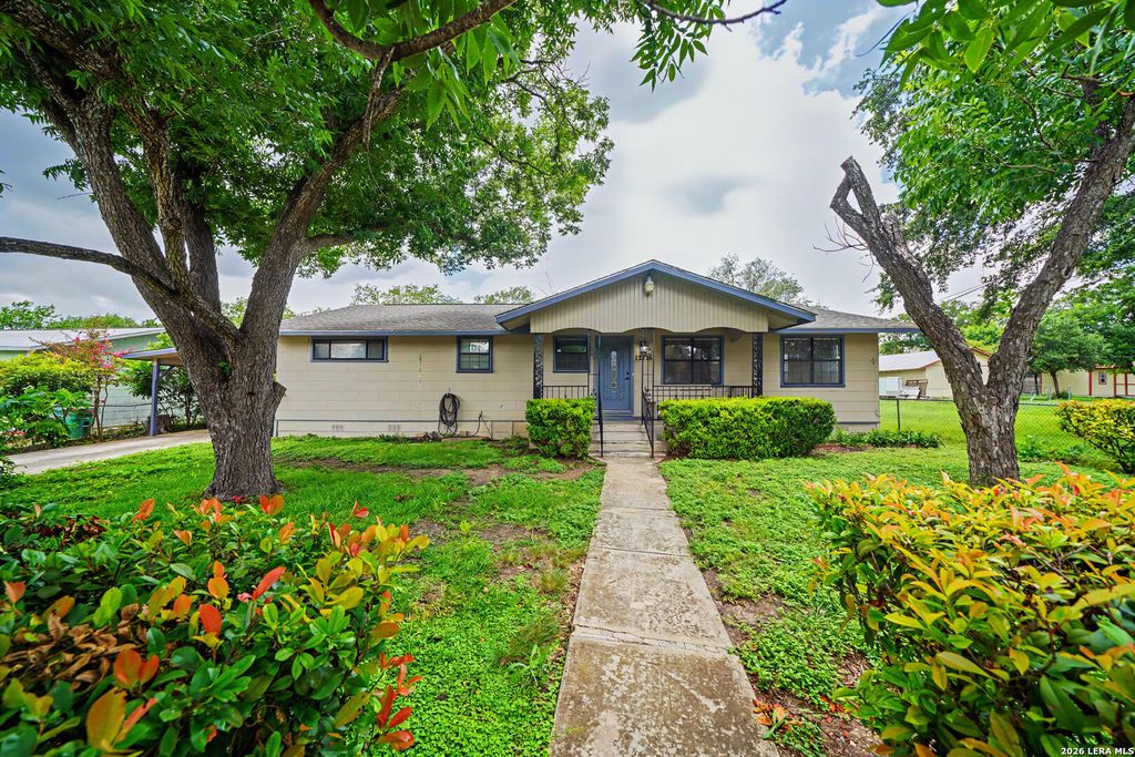 12715 MIDDLE LN, San Antonio, TX 78217