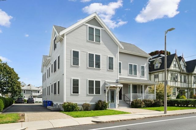 884 Adams St D, Boston, MA 02124