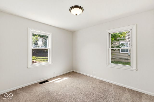 6734 Hillside Avenue, Indianapolis, IN 46220