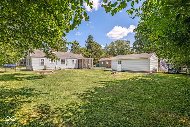 6734 Hillside Avenue, Indianapolis, IN 46220